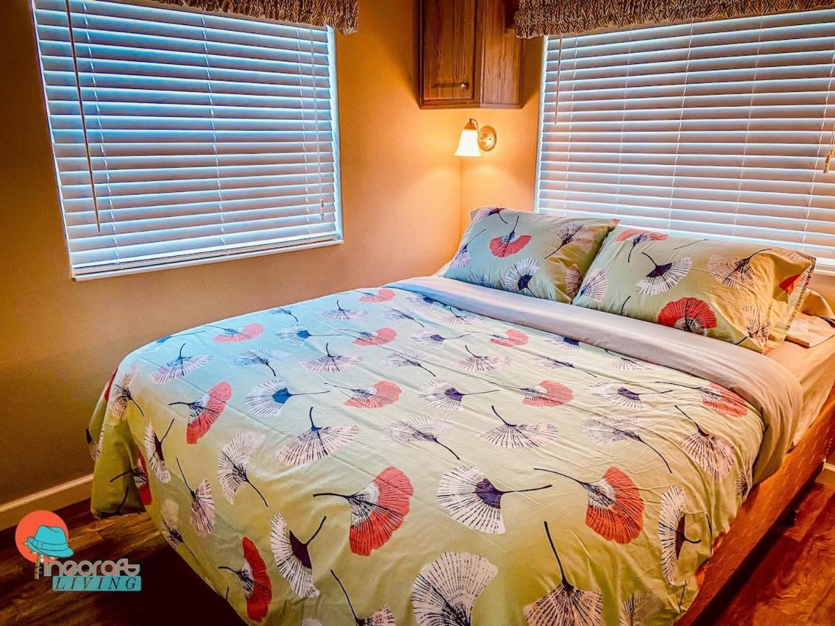 Pinecraft Cottage Tiny Home Sarasota Exteriér fotografie